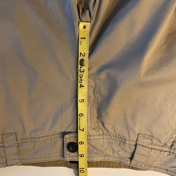 Caterpillar Inc Womankind Shorts Khaki Regular Fit Roll Tab Cuff Size 28 - Picture 12 of 15